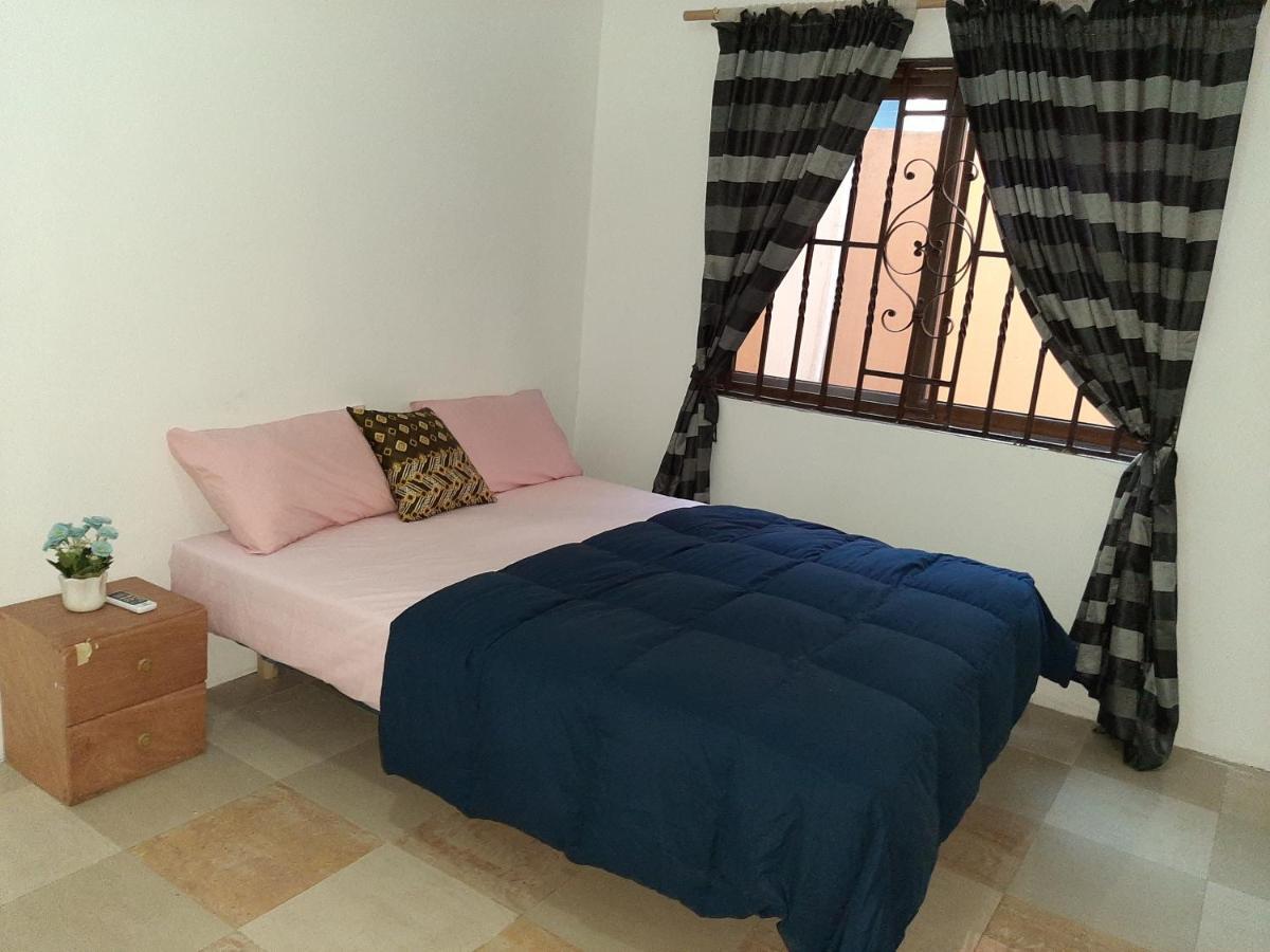East Airport Suites4 -Private Room Accra Exteriör bild